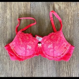 (3) Victoria’s Secret Dream Angel bras